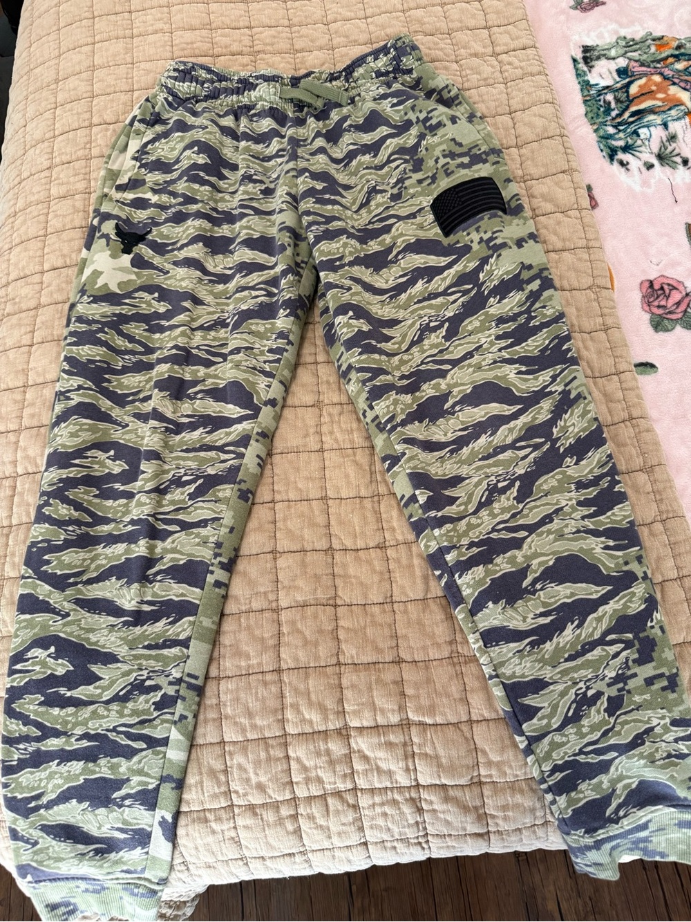 Under Armour Men’s Camo Jogger